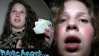 premier goût de la fille de 18 ans
