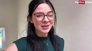 Roxblack leçon de pipe adolescent dans le style amateur allemand