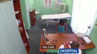 Faux hôpital: patient demande des seins plus gros, mais vous obtenez un médecin à la place