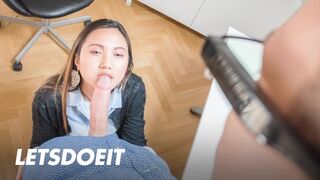 Mai Thaï asiatique beauté à l'étranger après hot baise aime visage