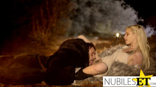 Game of Thrones porn - Snowy Joe lèche la chatte
