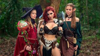 World Porno d & d - Sweetie Fox, Diana rider et arina Fox aventure sexuelle