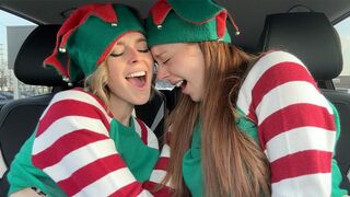 Nadia Foxx et Serenity Cox en tant que fées résistantes aux truffes bénéficiant d'une télécommande à la fenêtre de la voiture