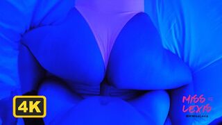 Hot Latin femme profiter de sexe sauvage avec de gros seins et quatre rondes