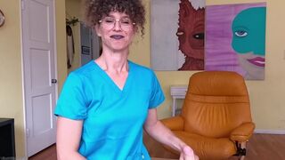 Mère Mostoha aime l'arc-en-ciel avec mon alex