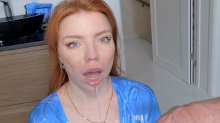 Ma petite amie demande de l'argent, mais elle veut qu'on se serre la bite dans la chatte - c'est le vrai amour !