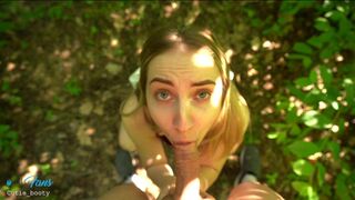 Adolescent blonde aventure en public: pov pipe visage rempli après baise risquée