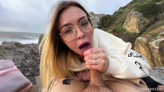Deux chaudes 18 ans blonde adolescent baisée sur la plage tournée