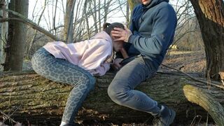 J'ai baisé un étranger marié sexy dans le parc