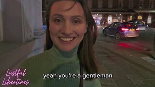 Mature marié maman désespérément trompé et m'a demandé de venir dans sa chatte britannique poilue