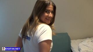 Chaud voisin fille baise ma bite dans un trou de pot