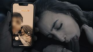 Adolescent fille trompe son petit ami et suce la bite géante