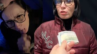 Pourtant, j'ai trouvé le chemin pour lui, et la femme qui me livrait m'a donné un coup de poing pendant qu'il m'attendait à la maison