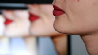 Perfect gros plan pipe avec vaporisateur visage traiteur