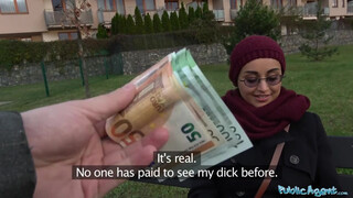 Agent public - vous pouvez convaincre une Afghane de le faire.