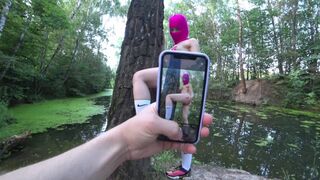 Blonde adolescent baise en cosplay, sperme dans le visage balaklava