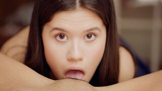 Passion lesbienne en journée sur la chaîne Wow Girls avec deux filles chaudes