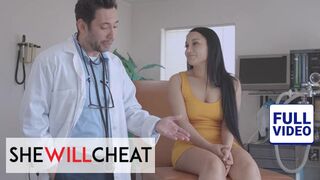 Le Hot Doc de Gabi Paltrava sait qu'elle n'a pas besoin de drogue, elle veut des rapports sexuels difficiles