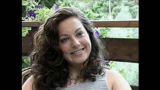 Suction de trois femmes italiennes chaudes avec Federica Zarri