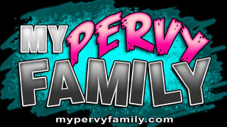 Dixie Lynn disponible pour le sexe - MyPervyFamily