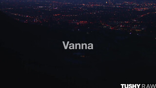 TUSHYRAW - Vanna Bardot aime l'analité