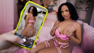 La belle-sœur noire baise mieux que son ex