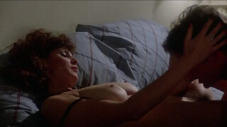 Sweet Young Foxes (1983) - Film rétro complet sur le sexe