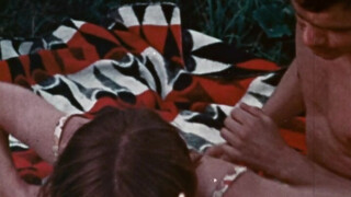 Le ballon bleu (1973) - Retro pornófilm