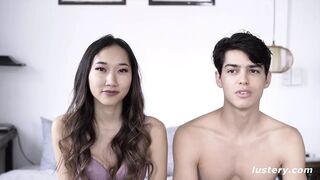 Nice couple français avec incroyable trio appréciant la baise anale