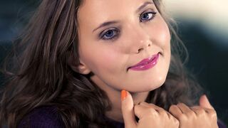Katya Clover et Mango