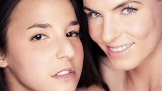 Amirah Adara et Eileen Sue's hot jeu lesbien